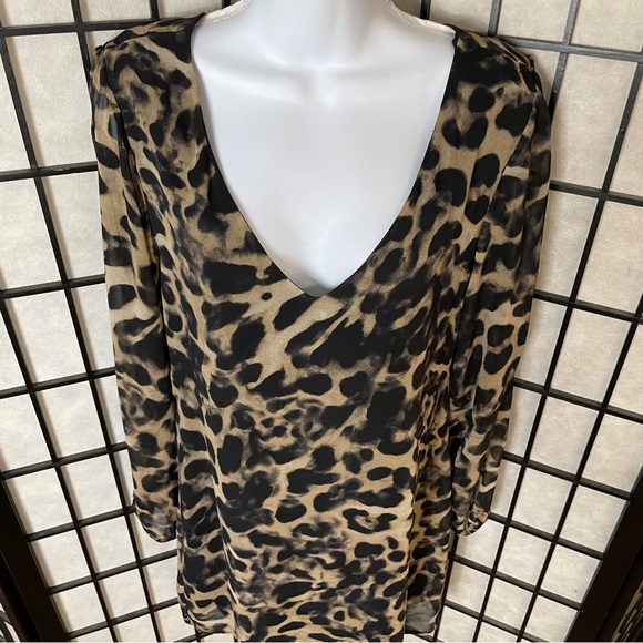 Tobi fancy feline shift dress size small - Picture 6 of 10